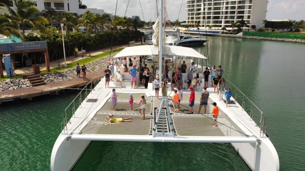 The catamaran with the most capacity in Isla Mujeres